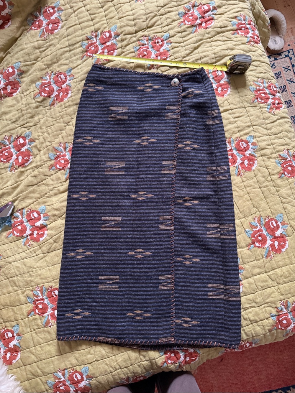 LAUREN RALPH LAUREN wool Navy Blue Aztec print skirt turquoise button